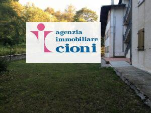 Trilocale Indipendente Bar-Alpino Fiumalbo Mq 95 Piano Terra Terrazzo Mq 30 Caminetto Riscaldamento Indipendente Caldaia Gas GPL Garage