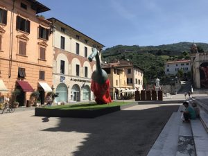 Appartamento Pietrasanta Centro Tre Vani Mq 110 Ristrutturato