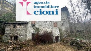 Casa Sasso Rustico Ex-Mulino Fiumalbo Via Lago Mq 130 Sette Locali 2 Livelli Giardino Mq 1500