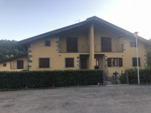 Villetta Fiumalbo Via Versurone Mq 160 Quattro Locali Giardino Mq 400