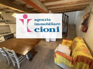 Villetta Ristrutturata Schiera Pianosinatico Mq 120 Cinque Vani Terra-Tetto