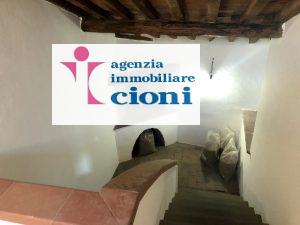 Mansarda Quadrilocale Due-Livelli Prunetta Mq 75 Piano Secondo