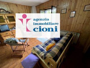 Mansarda Indipendente Trilocale Doganaccia Mq 50 Piano Primo Caminetto Due Balconi Soffitta Caldaia Gas GPL