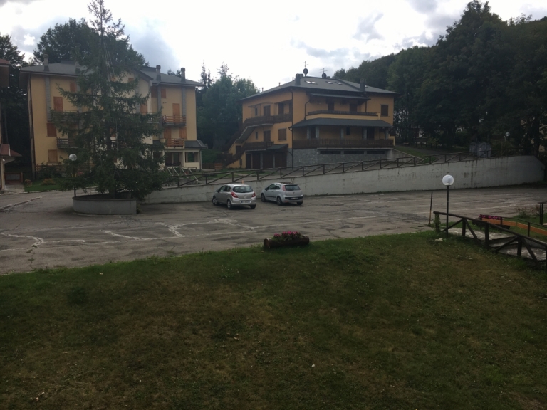 Affitto Appartamento Bilocale Faidello Parco-Daini Mq 50 Piano Terra Caminetto Giardino Cantina (4)