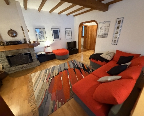 Appartamento Quattro Vani Abetone Centro Mq 90 Piano Secondo Terrazzo Caminetto Riscaldamento Centralizzato