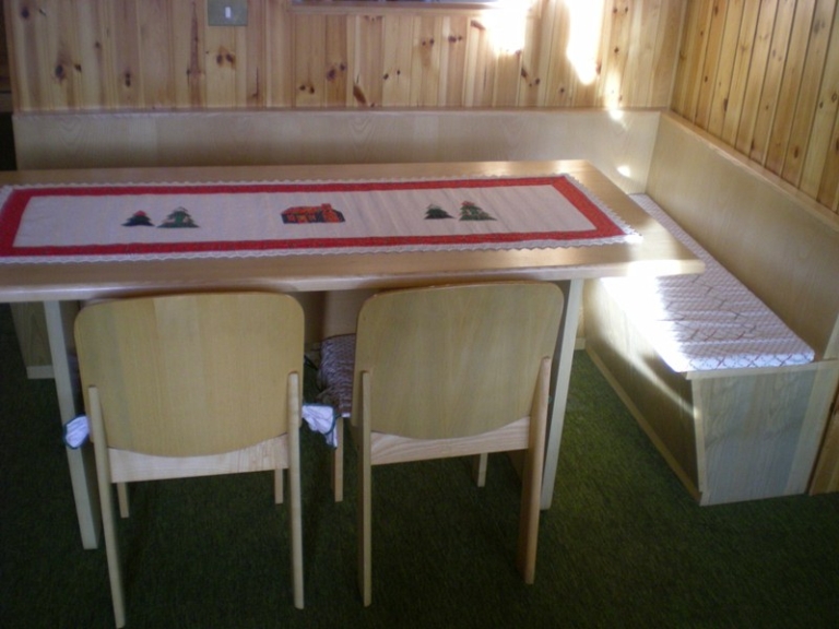 Bilocale Due-Livelli Uccelliera Abetone Mq 50 Piano Terzo Terrazzo Giadino Cantina Garage (8)