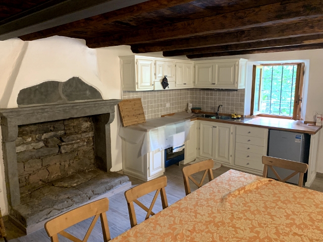Casale Rivoreta Cutigliano Villa Terratetto Mq 200 Giardino Mq 1500 Sei Locali Quattro Camere Cinque Bagni (163)