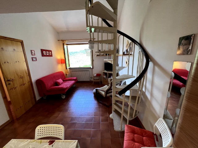 Mansarda Mono-Bilocale Faidello Fiumalbo Mq 58 Due Liv. P. 2° e Soppalco (71)