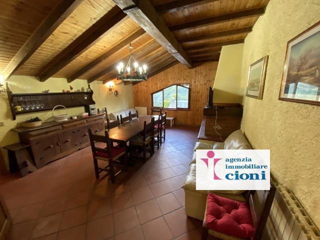 Mansarda-Quadrilocale-Mq-100-Faidello-Fiumalbo-Secondo-Piano-Caminetto-25