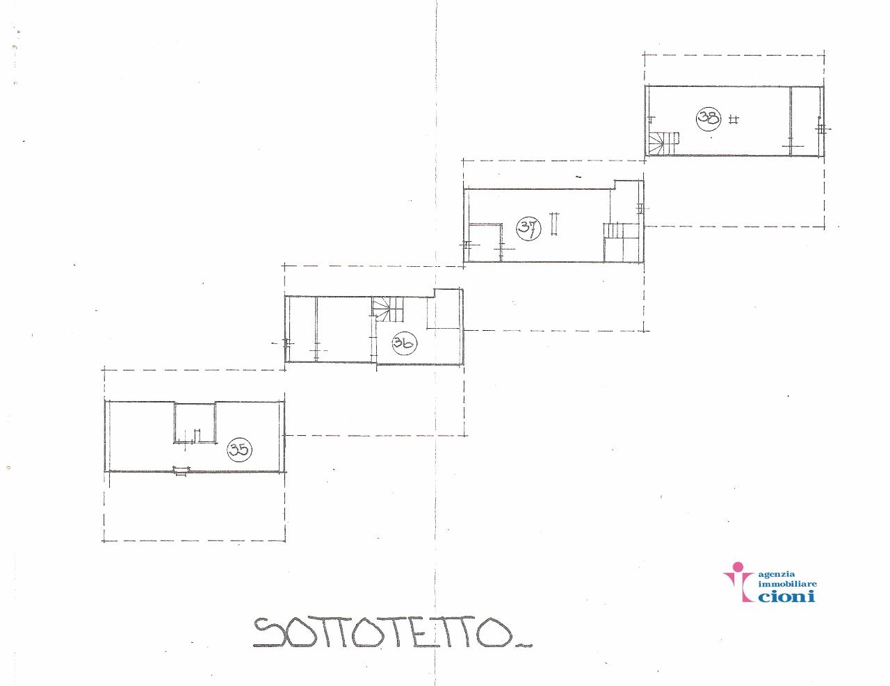 Mansarda-Trilocale-Bar-Alpino-Fiumalbo-Mq-90-Due-Livelli-Garage-Cantina-1-1