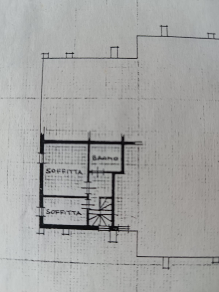 Mansarda Trilocale Parco Daini Faidello Mq 65 P. 2° Due Liv. Balcone Caminetto Cantina (5)