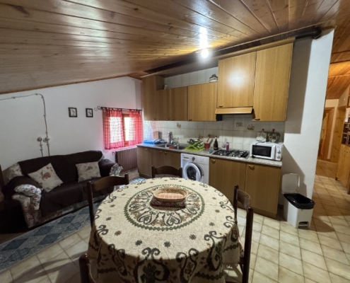 Mansarda Trilocale Rivoreta Rio-Botre Mq 55 Piano Secondo Giardino