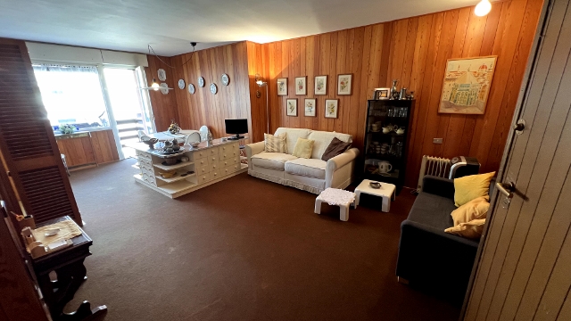 Trilocale La-Consuma Boscolungo Abetone Mq 90 P. 2° Ascensore Terrazzo Posto Auto Coperto