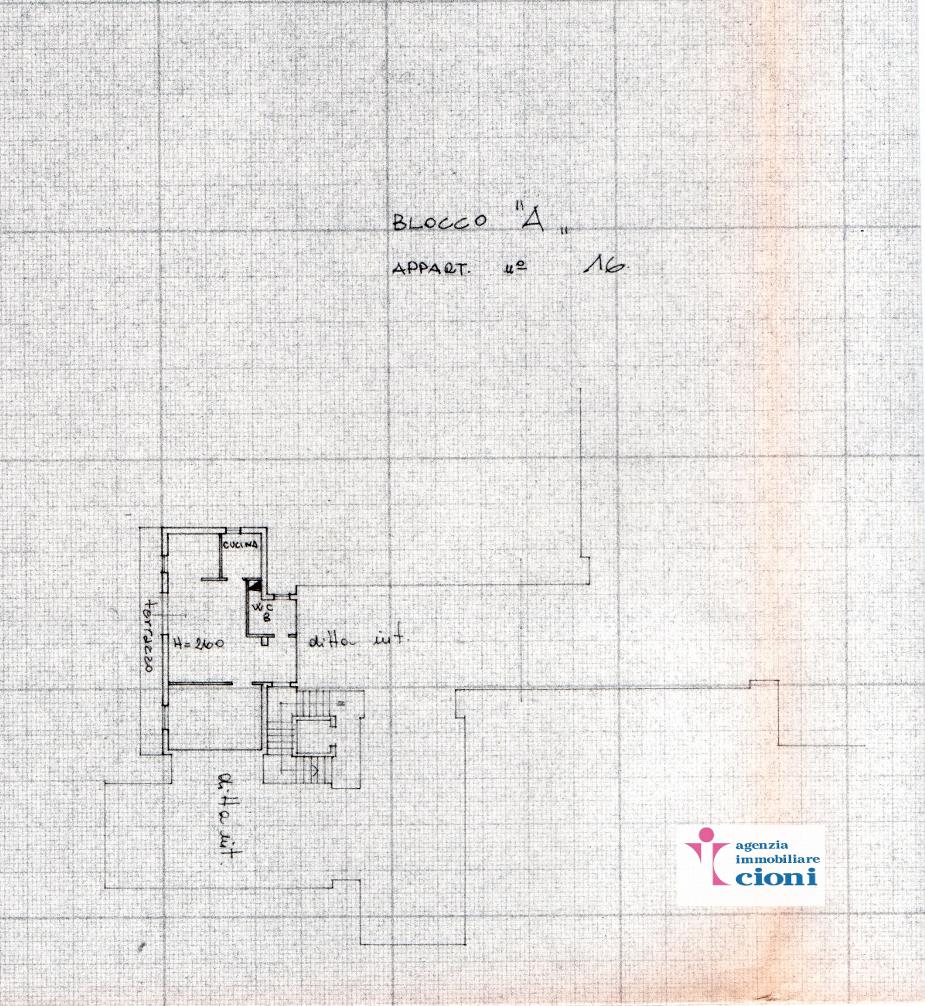 Trilocale-Via-Le-Motte-Abetone-Mq-67-Piano-Quarto-Ascensore-Garage-1-1