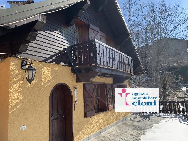 Villa-Abetone-Centro-Cinque-Locali-Mq-180-Due-Piani-Terrazzo-Garage-Mq-60-7