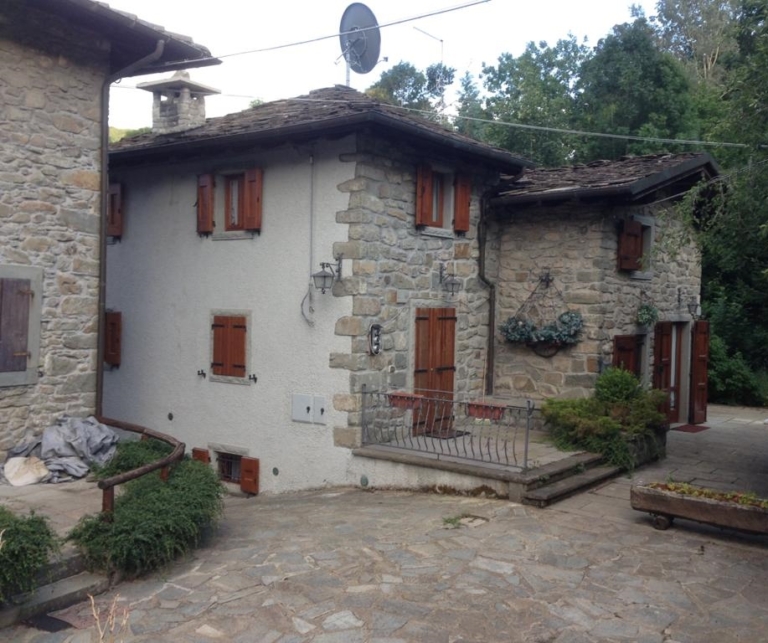 Affitto Villetta Baita Faidello Fiumalbo Mq 50 Bilocale TerraTetto 2 Liv. Camino Wellness Area (5)