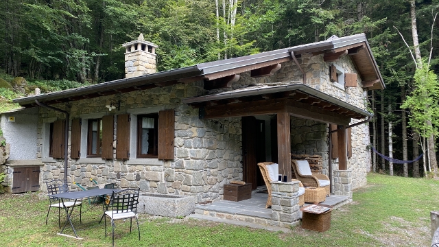 Baita Tagliole Pievepelago Cà Micheletto Trilocale Mq 120 2 Liv. Giardino Mq 500 Terreno Bosco 2,5 Ettari