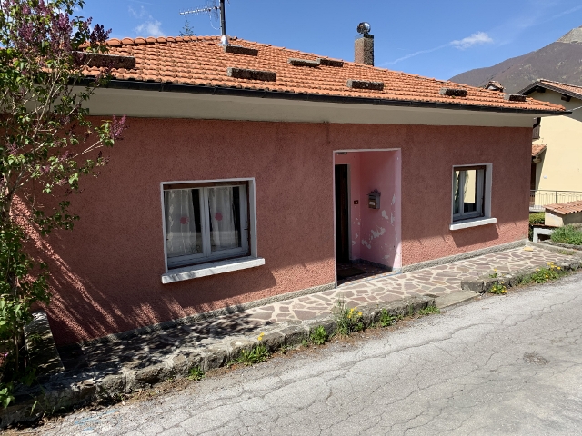 Affitto Villetta Porz. Indip. Cutigliano Melo Appartamento 5 Vani P.T. 3 Camere Giardino Privato – Copia